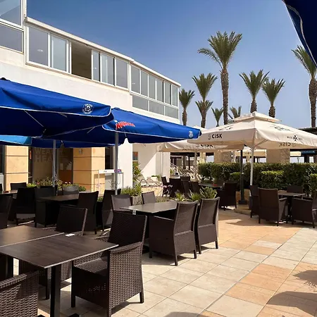 Ax Sunny Coast Resort & Spa-3